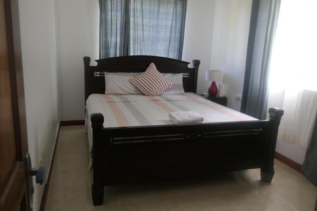 빅토리아 Tropical Garden Self Catering 빌라 외부 사진