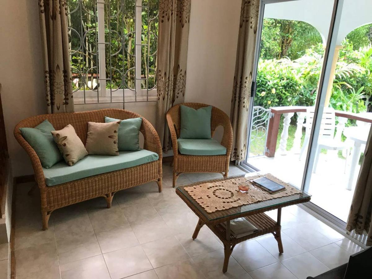 빅토리아 Tropical Garden Self Catering 빌라 외부 사진